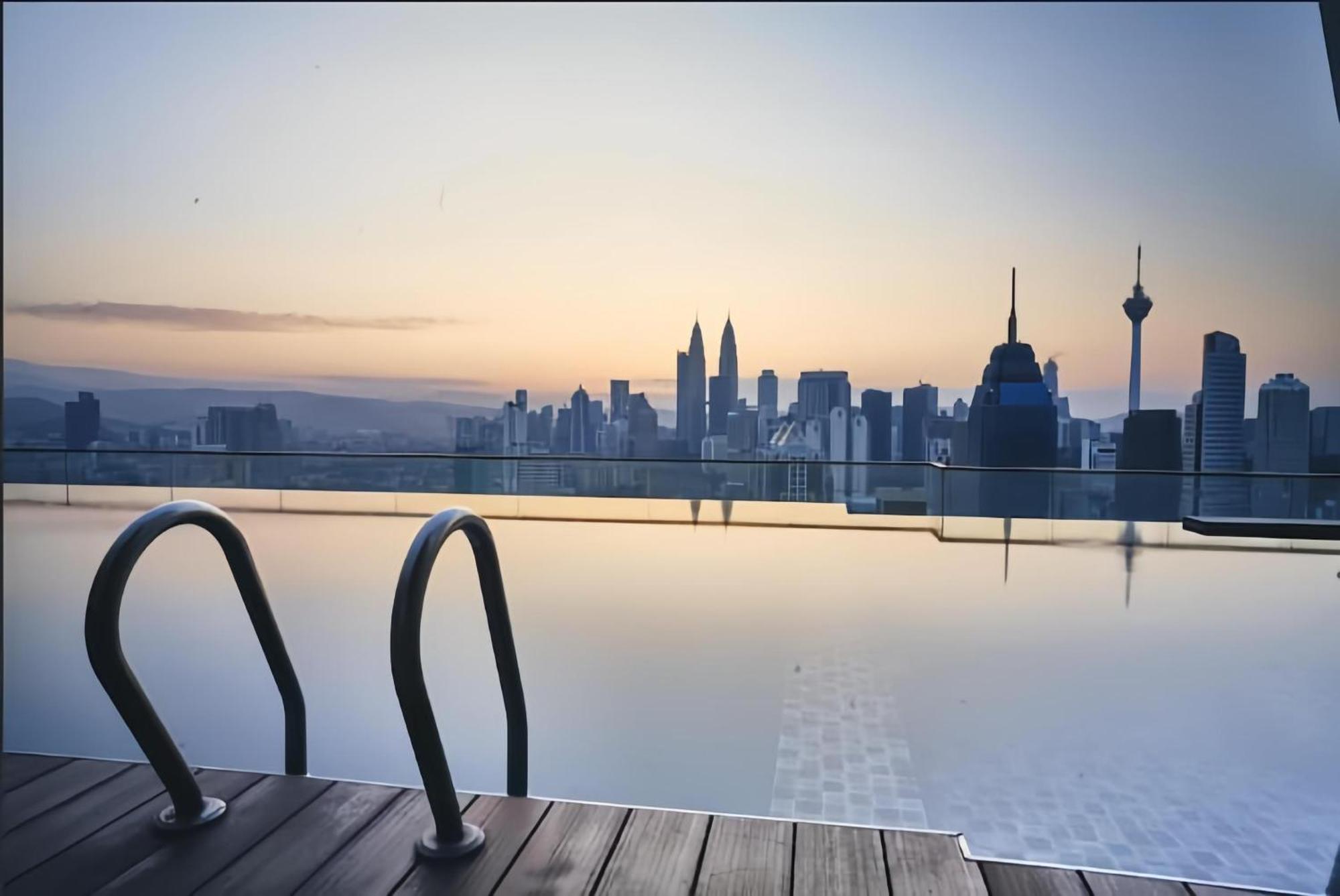 Regalia Exclusive Hostel Kuala Lumpur Zewnętrze zdjęcie